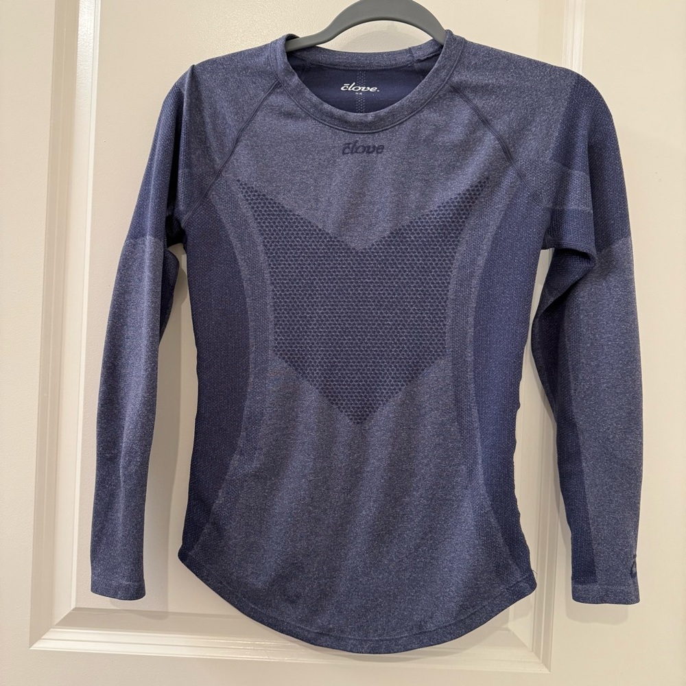 Clove Women’s Size XS Featherlite Long Sleeve Underscrub Shirt Blue